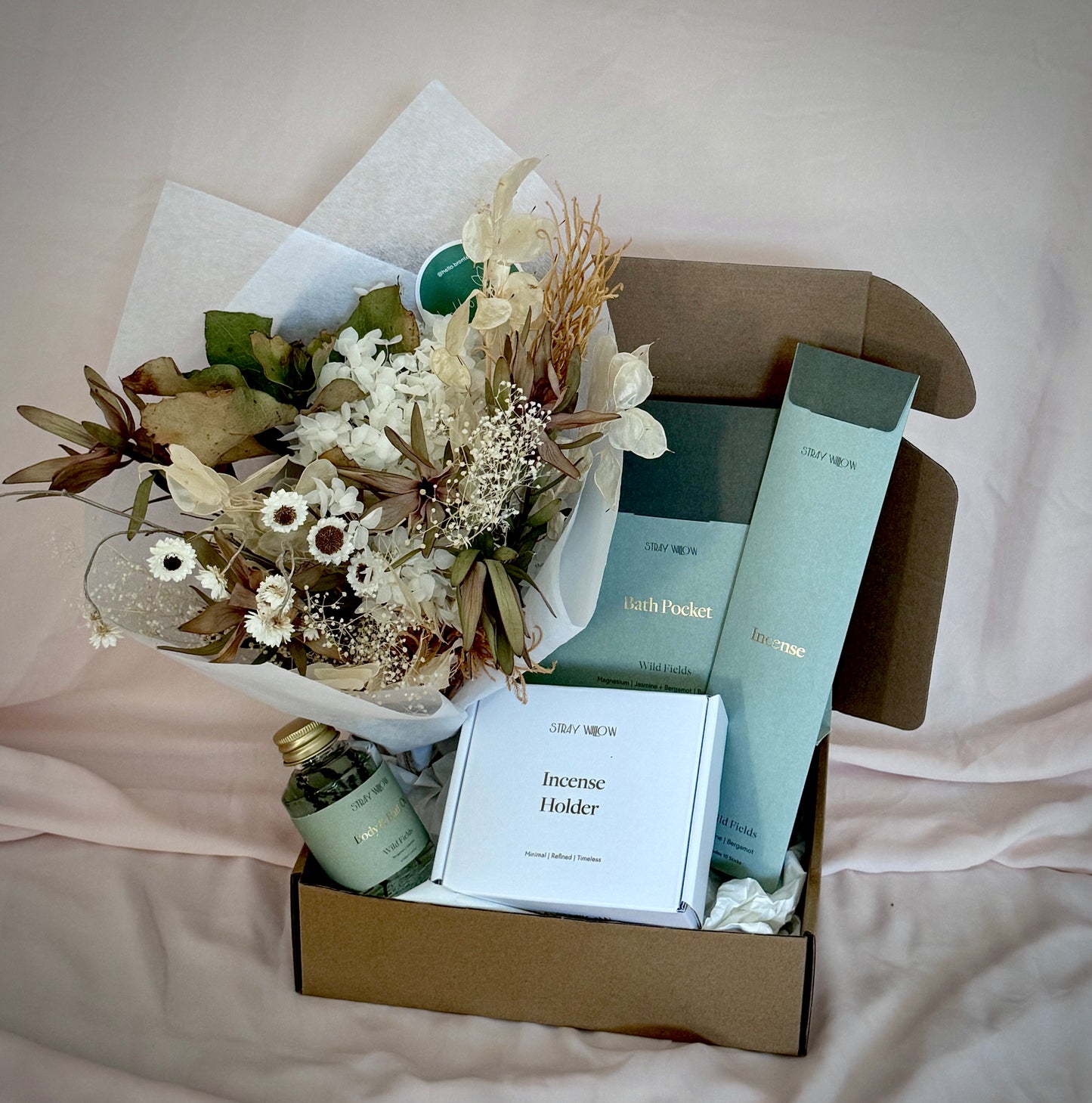 PAMPER HAMPER